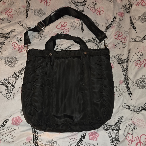 Steve Madden Quilted Puffer Black Tote Bag - Picture 4 of 7
